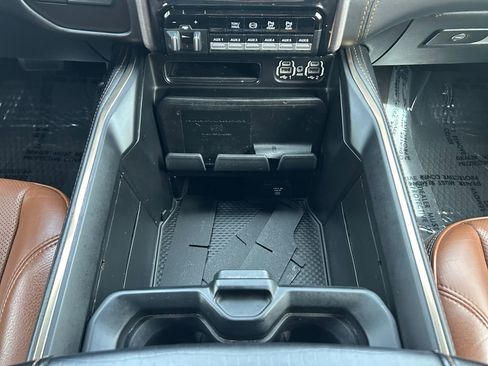 Used 2021 RAM 3500 Limited image 13