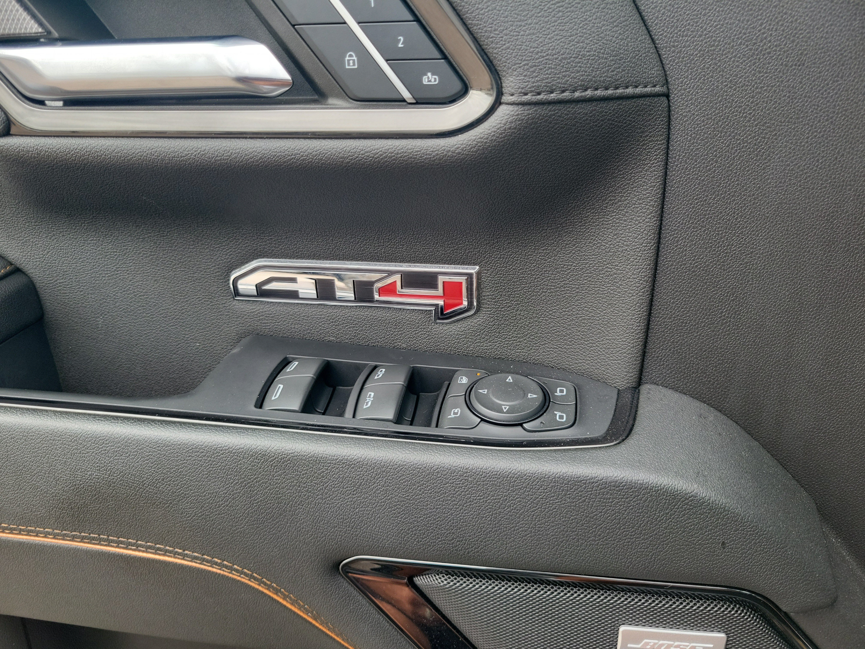 Used 2023 GMC Sierra 1500 AT4 w/ AT4 Premium Package AWD/4WD image 22
