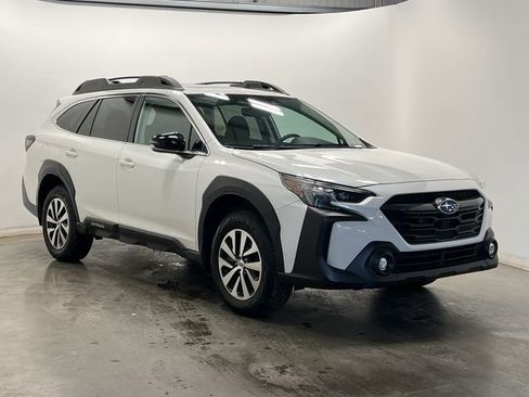 Certified 2025 Subaru Outback Premium image 30