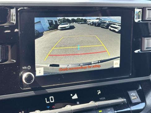 Used 2025 Toyota Tundra SR w/ SR Tow Package AWD/4WD image 11
