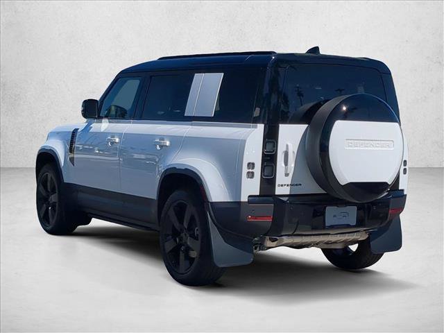 New 2026 Land Rover Defender 110 S AWD/4WD image 9