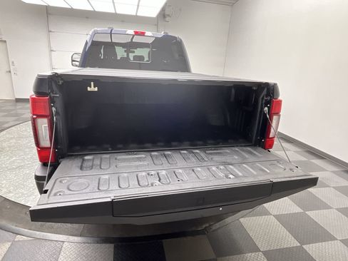 Certified 2022 Ford F250 King Ranch w/ King Ranch Ultimate Package AWD/4WD image 35