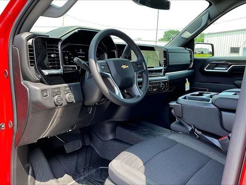 New 2026 Chevrolet Silverado 1500 LT w/ Protection Package AWD/4WD image 8