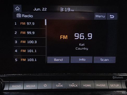Used 2019 Kia Forte LXS FWD image 25