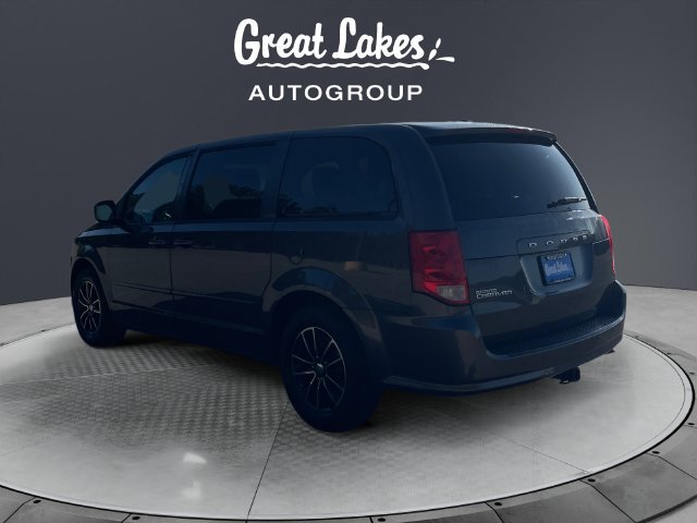 Used 2015 Dodge Grand Caravan SE w/ Quick Order Package 29E SE FWD image 3