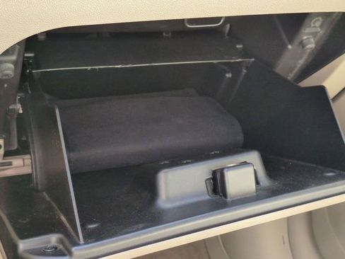 Used 2008 Chevrolet Impala LT w/ Luxury Edition Package image 20