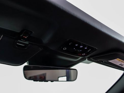 Certified 2025 Ferrari Roma Spider image 42