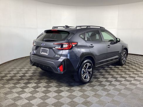 Used 2024 Subaru Crosstrek 2.0i Premium AWD/4WD image 2