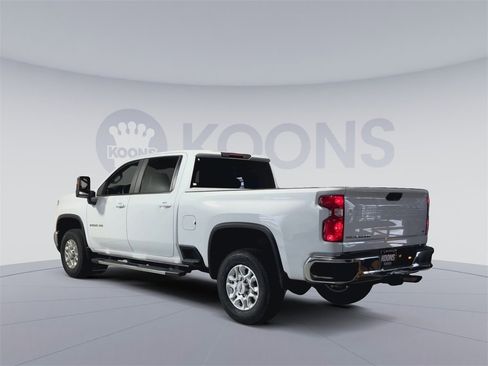 Used 2024 Chevrolet Silverado 2500 LT image 8