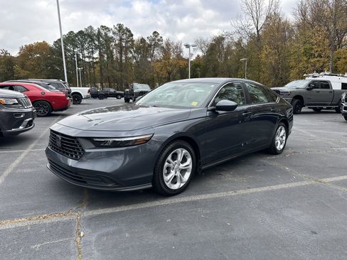 Used 2024 Honda Accord LX image 5