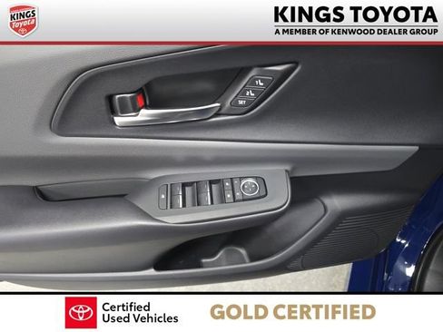 Certified 2023 Toyota Prius Limited w/ Limited Premium Package AWD/4WD image 16