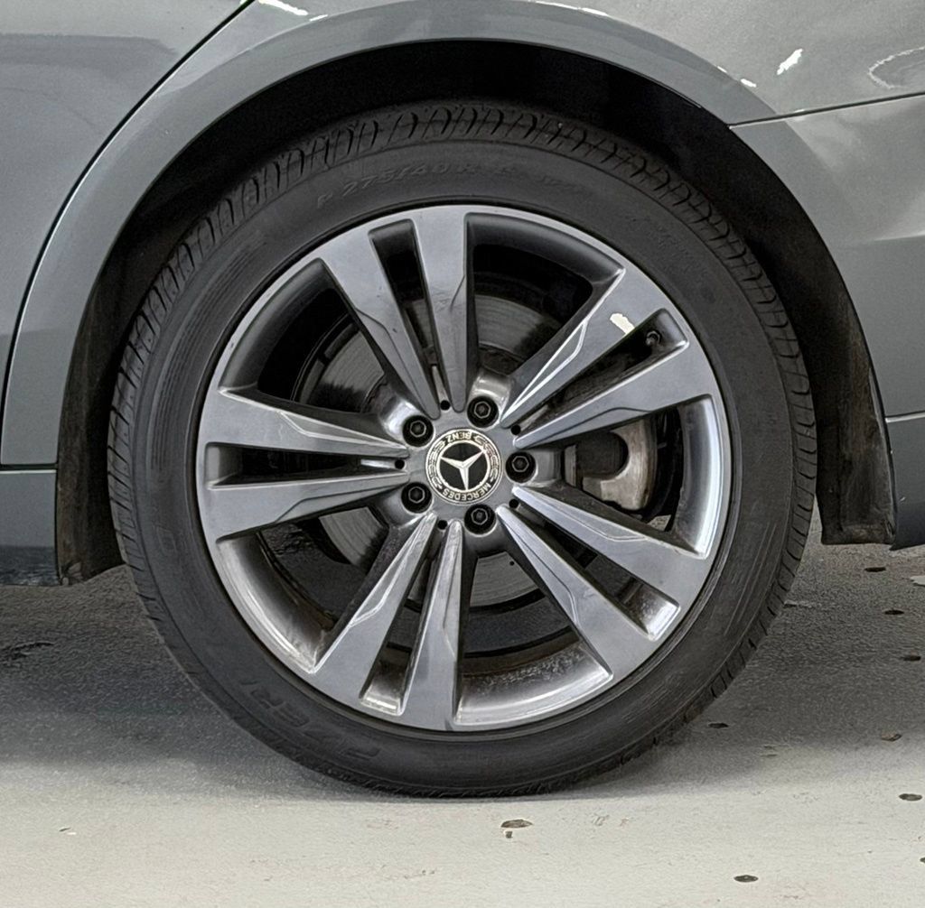 Used 2020 Mercedes-Benz S 560 Sedan w/ Premium Package image 6