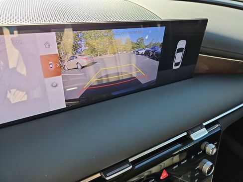 New 2026 Genesis G80 2.5T Advanced image 17