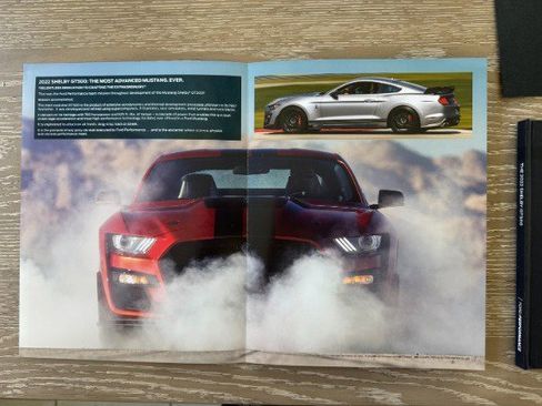 Used 2022 Ford Mustang Shelby GT500 w/ Carbon Fiber Track Pack image 50