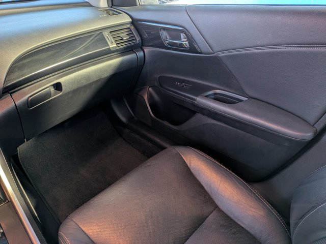 Used 2014 Honda Accord Sport image 15