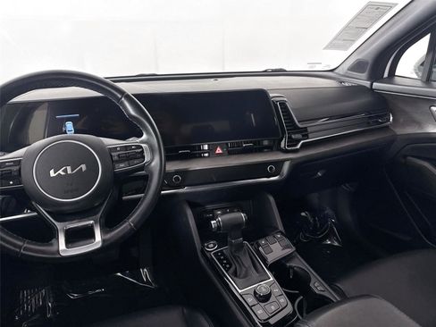 Used 2023 Kia Sportage X-Line w/ X-Line Premium Package AWD/4WD image 34