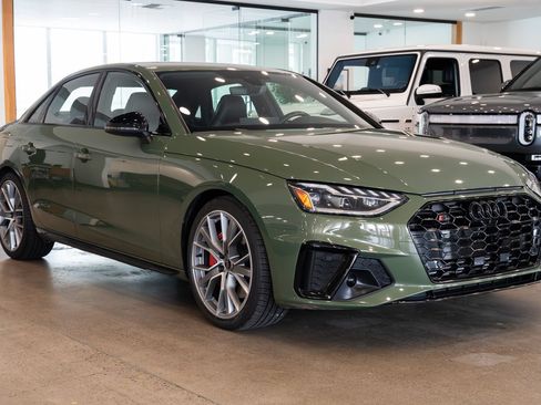 Used 2023 Audi S4 Premium Plus AWD/4WD image 3