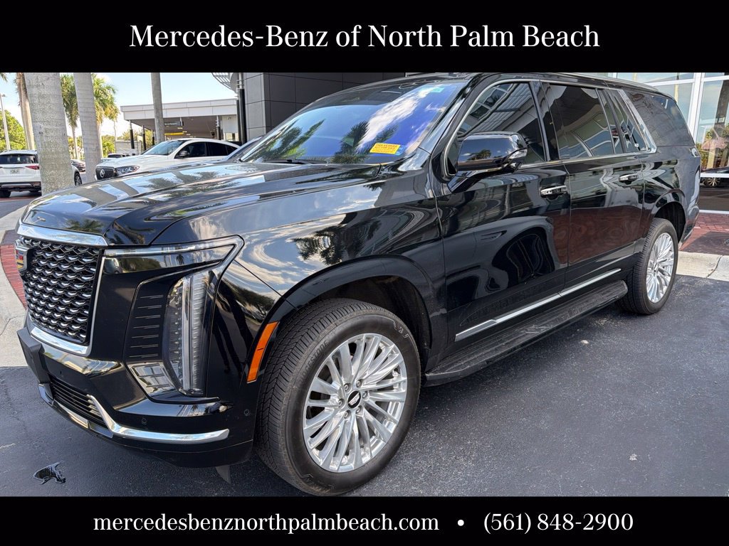 Used 2025 Cadillac Escalade ESV Premium Luxury AWD/4WD image 1