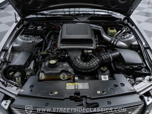 Used 2006 Ford Mustang GT image 3