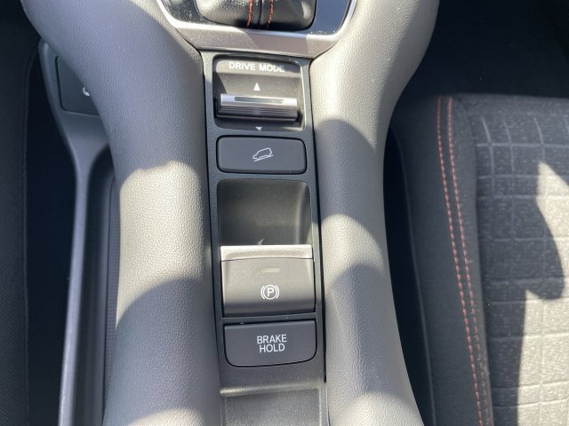 Used 2025 Honda HR-V Sport image 17