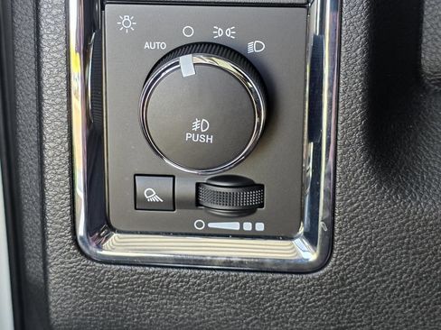 Used 2017 RAM 1500 Laramie Longhorn AWD/4WD image 21