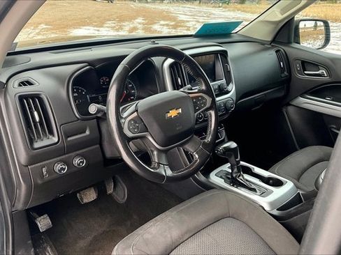 Used 2018 Chevrolet Colorado LT image 16