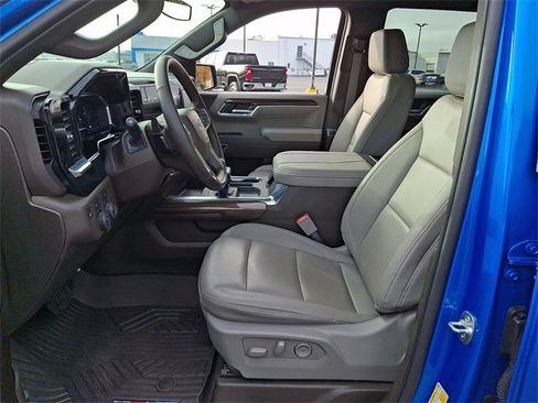 Certified 2025 Chevrolet Silverado 1500 RST image 14