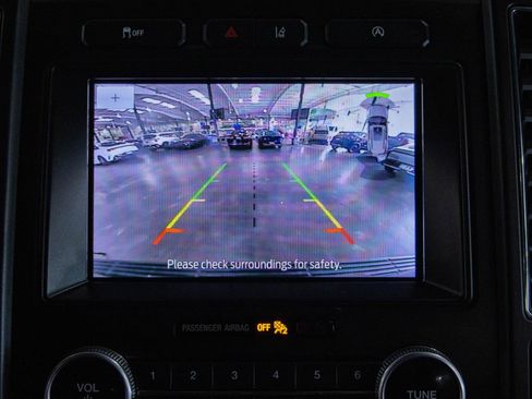 Used 2021 Ford Expedition Limited RWD image 7