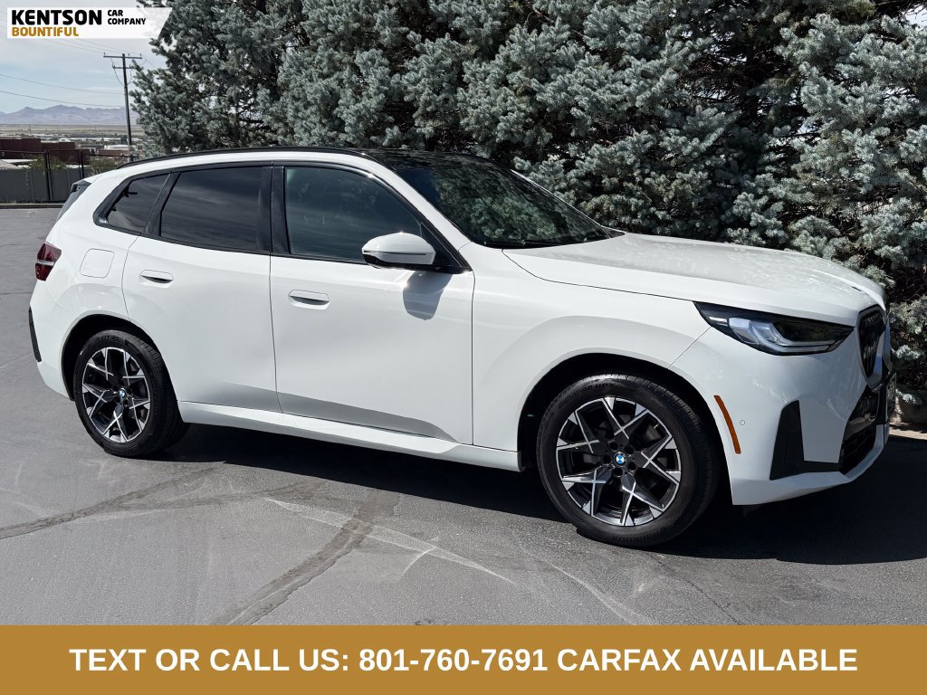 Used 2025 BMW X3 xDrive30i AWD/4WD image 11
