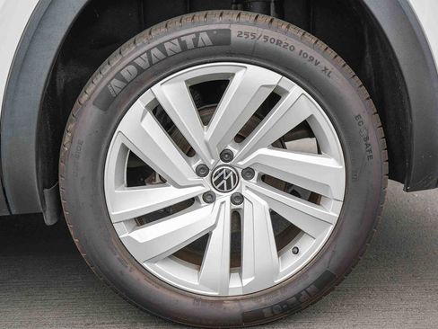 Used 2021 Volkswagen Atlas SE image 10