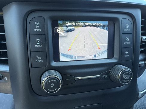 Used 2022 RAM 1500 Big Horn RWD image 27