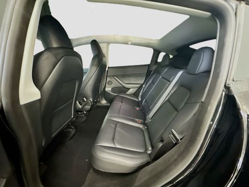 Used 2023 Tesla Model Y Performance image 28