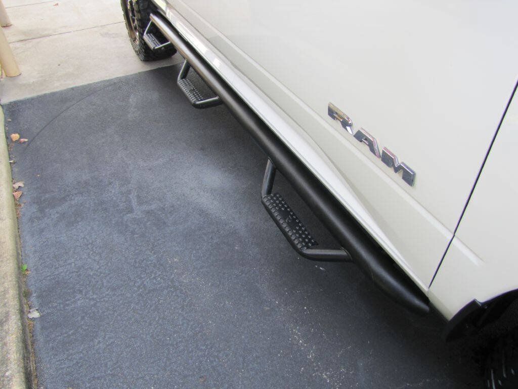 Used 2026 RAM 2500 Laramie AWD/4WD image 27