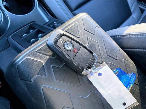 Used 2024 Ford Bronco Big Bend image 27