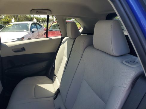 Certified 2025 Toyota Corolla Cross LE FWD image 13