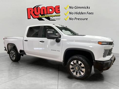 Used 2024 Chevrolet Silverado 2500 Custom w/ Custom Value Package AWD/4WD image 8