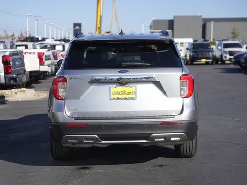 Certified 2023 Ford Explorer XLT w/ Equipment Group 202A image 7