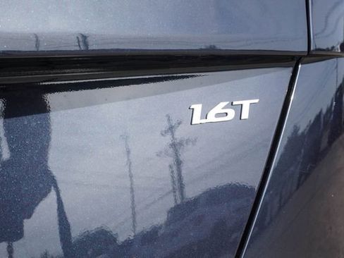 New 2026 Hyundai Kona SEL Premium FWD image 7