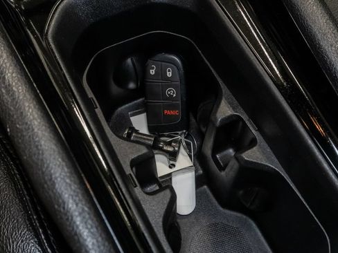 Certified 2025 Jeep Compass Limited AWD/4WD image 25