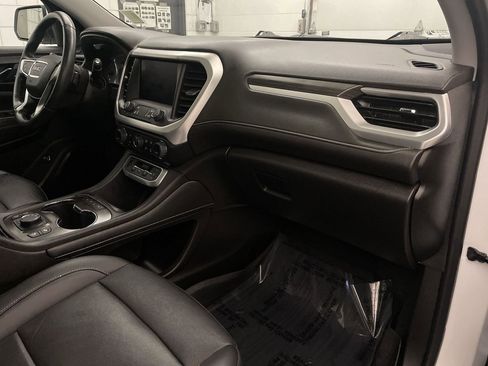 Used 2022 GMC Acadia SLT w/ Preferred Package image 23