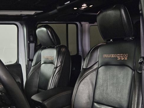 Used 2022 Jeep Wrangler Unlimited Rubicon w/ Xtreme Recon 35" Tire Package image 25