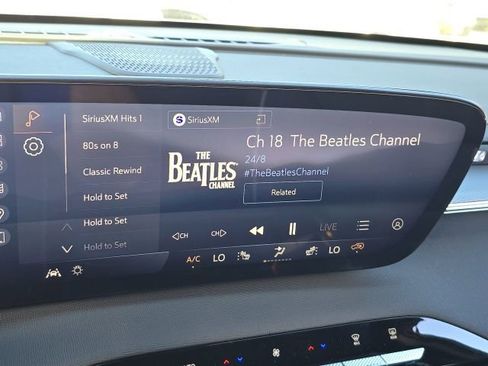 New 2026 Buick Enclave Sport Touring w/ Super Cruise Package image 9