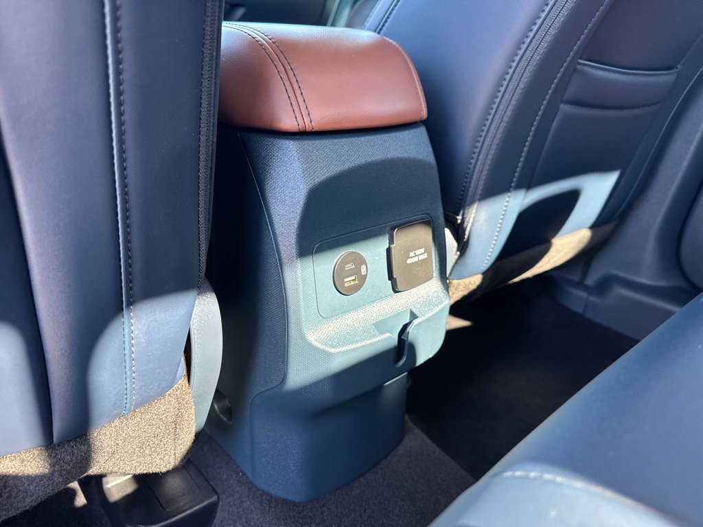 Used 2022 Ford Maverick Lariat w/ Lariat Luxury Package AWD/4WD image 27