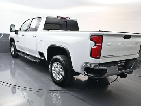 Used 2024 Chevrolet Silverado 2500 LTZ w/ LTZ Convenience Package AWD/4WD image 5
