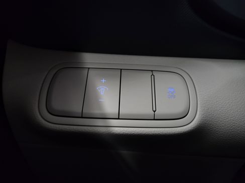 New 2026 Hyundai Venue SEL image 11