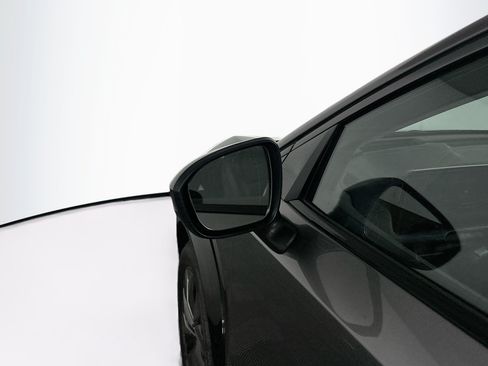 Used 2024 Nissan Ariya AWD image 16