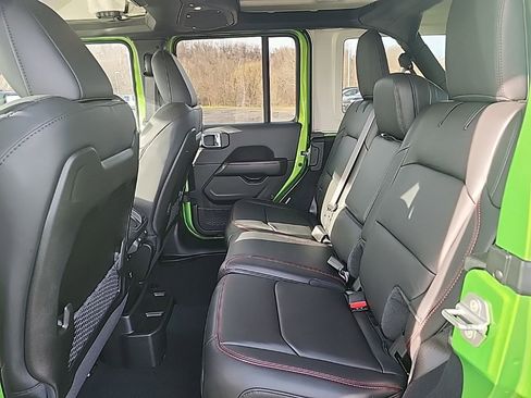 New 2026 Jeep Wrangler Rubicon w/ Technology Group image 22