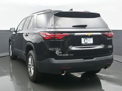 Used 2023 Chevrolet Traverse LT