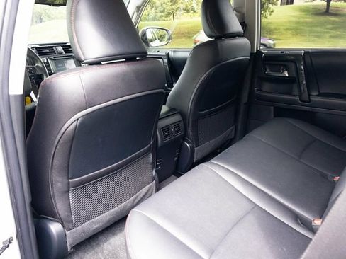 Used 2018 Toyota 4Runner TRD Off-Road Premium image 45