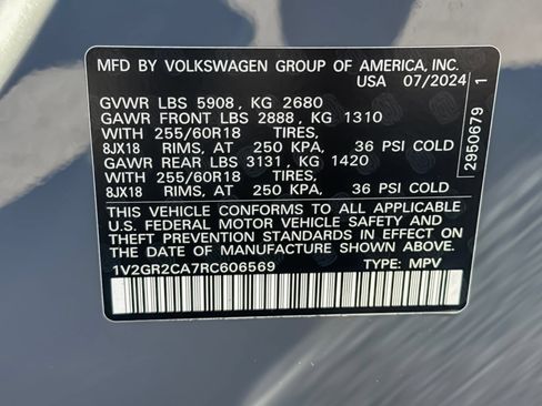 Used 2024 Volkswagen Atlas Peak Edition SEL AWD/4WD image 41